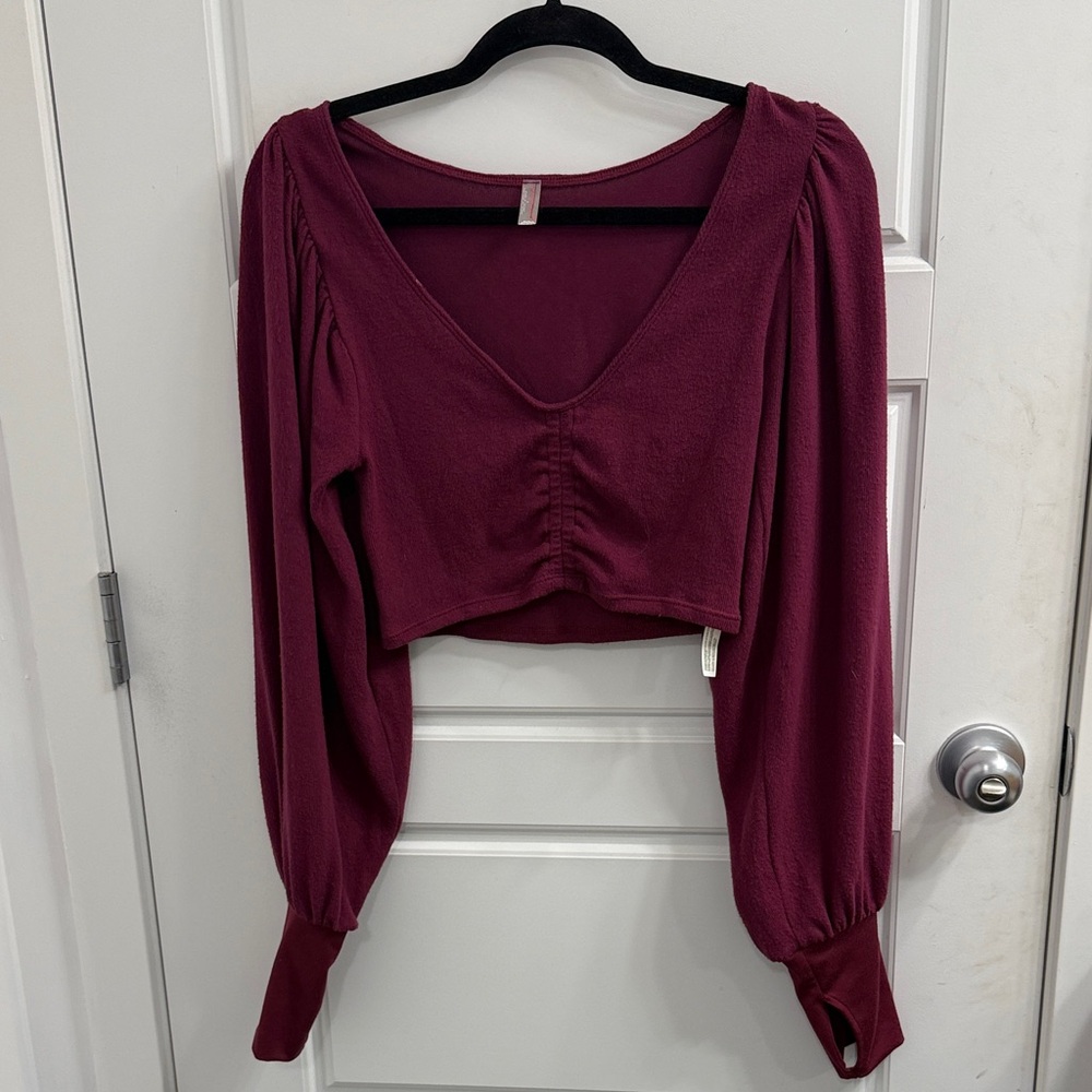 Free People Movement Long Sleeve Crop Top Size‎ Small Bubble Sleeve Burgundy
